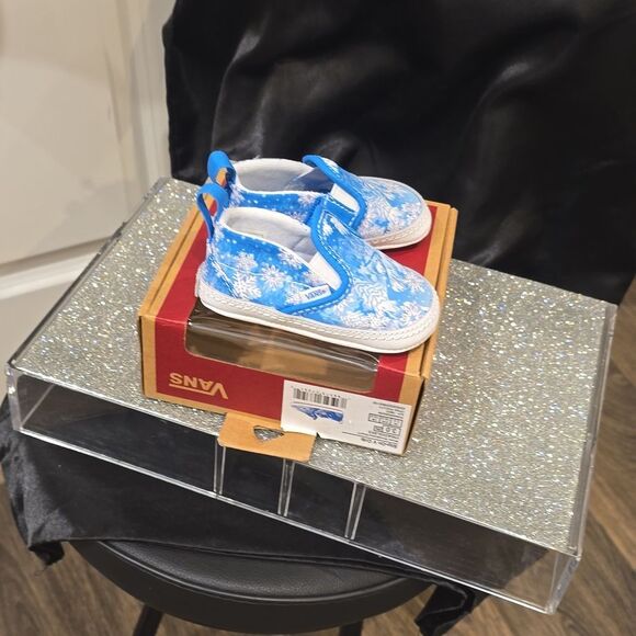 Vans Infant Slip-On V Crib Shoes- Winter Wonderland - Picture 8 of 8